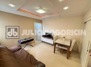 Apartamento · 80m² · 2 Quartos · 1 Vaga · Rua Marques de Abrantes - 2 quartos ( suíte) - 1 vaga na escritura - Colado com