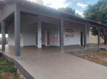 Casa · 210m² · 2 Quartos · 1 Vaga · Casa 2 quartos em Condomínio Na Laje Arniqueiras-Veredão