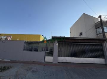 14113015230.jpg · Imóvel com três casas no terreno na região leste de Londrina                                        