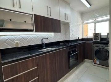 Apartamento · 63m² · 2 Quartos · 1 Vaga · Condomínio Edifício Mundo Apto - Apartamento Padrão - Oportunidade