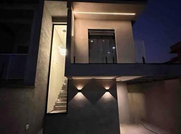 Casa · 131m² · 3 Quartos · 2 Vagas · Sobrado à venda no bairro Villas do Jaguari - Santana de Parnaíba/SP
