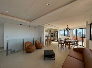 Casa · 199m² · 1 Quarto · 2 Vagas · Cobertura á venda no Edificio Lyon - Foz do Iguaçu/PR