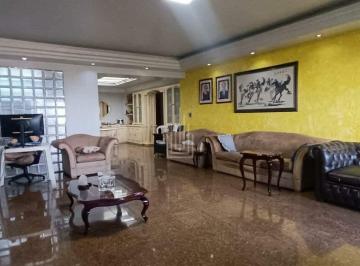 Casa · 304m² · 2 Quartos · Cobertura à venda, 2 quartos, 2 suítes, Jardim Cristina - Foz do Iguaçu/PR