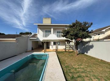 Casa · 309m² · 1 Quarto · 2 Vagas · Sobrado à venda, 1 quarto, 3 suítes, 2 vagas, Centro - Foz do Iguaçu/PR