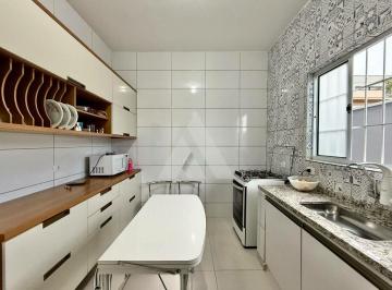 Casa de 3 quartos, Itapetininga · Casa com 3 dormitórios à venda, 90 m², - Lago dos Ipês - Itapetininga/SP