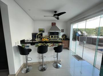 Casa · 155m² · 3 Quartos · 4 Vagas · Sobrado a venda com jacuzzi no condomínio Reserva da Serra