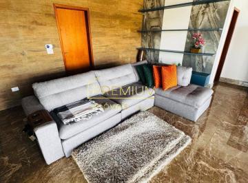 Casa · 240m² · 4 Quartos · 6 Vagas · Casa no condomínio Riviera de Santa Cristina II