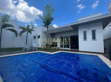 Casa · 224m² · 3 Quartos · 4 Vagas · Casa térrea com piscina a venda no condomínio Reserva da Serra