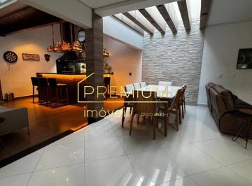 Casa · 203m² · 4 Quartos · 5 Vagas · Casa disponível para venda no condomínio Nature Village II