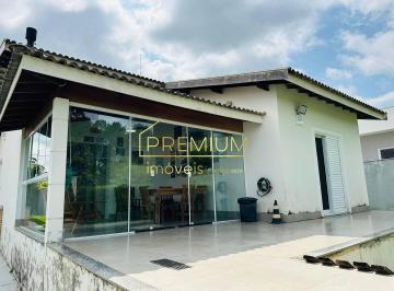 Casa · 346m² · 3 Quartos · 4 Vagas · Casa térrea com 2 suítes a venda no Reserva da Serra