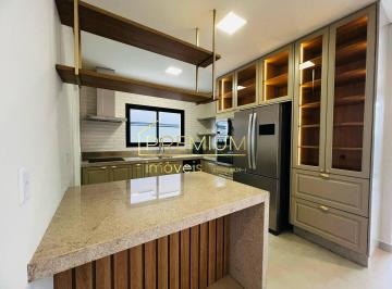 Casa · 250m² · 3 Quartos · 4 Vagas · Casa minimalista e moderna a venda no Reserva Ermida