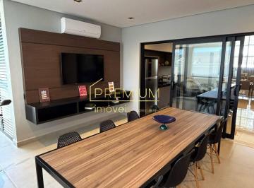 Casa · 298m² · 3 Quartos · 4 Vagas · Casa com quintal e piscina no Reserva da Serra Jundiaí