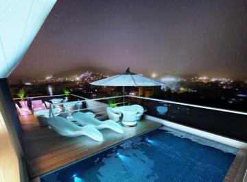Piscina · Apartamento à venda em Recife, Poço, com 2 quartos, 49,57m²