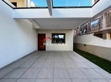 Casa · 198m² · 3 Quartos · 2 Vagas · Casa em Rua Hypólito Gregório Pereira - Canasvieiras - Florianópolis/SC