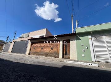 Casa · 200m² · 4 Quartos · 4 Vagas · Linda casa à venda no Alto da Mooca, com 4 quartos, 4 vagas e quintal com churrasqueira