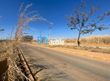 Foto 01 · Lote avenida Buritis - Ponte Alta Norte - 900 m² - vazado
