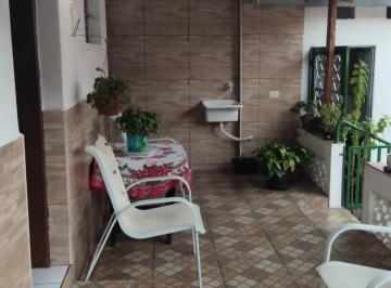Casa , São Paulo · Casa locação com sala, cozinha e 1 suíte, área de serviço - Jd. Ernestina