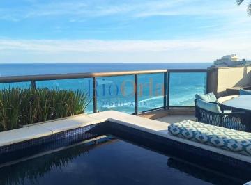 Apartamento · 300m² · 4 Quartos · 3 Vagas · Orla da Barra,Cobertura 4 quartos em condomínio com infraestrutura na praia