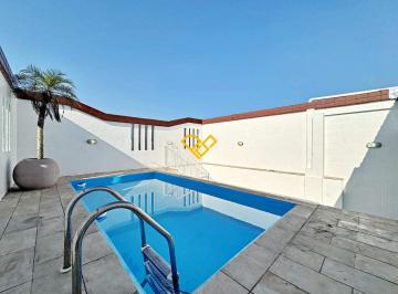 Piscina · Cobertura Duplex 3 Quartos a Venda em Santos - Sp