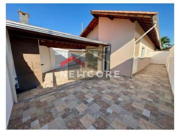 Casa · 73m² · 2 Quartos · 4 Vagas · Casa em  Rua Arturo Mainardi - Tupy - Itanhaém/SP