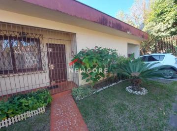 Casa · 230m² · 3 Quartos · 2 Vagas · Casa em  Rua Líbia - Vila Ipiranga - Porto Alegre/RS