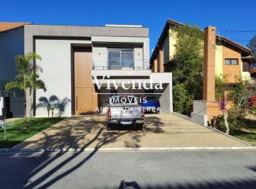 Casa · 350m² · 4 Quartos · 4 Vagas · Imóvel à venda em Aldeia da Serra