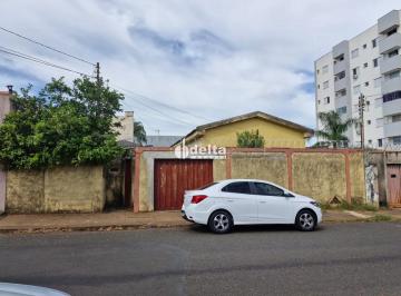 Terreno · 850m² · 1 Quarto · 6 Vagas · Terreno disponível para venda no bairro Osvaldo Rezende em Uberlândia MG
