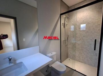 Casa · 295m² · 3 Quartos · 1 Vaga · Casa nova no condomínio Golf com 3 suítes sendo 2 com closet, casa térrea, repleto de armários plane