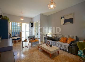 Casa · 238m² · 3 Quartos · 2 Vagas · Casa à venda na Chacara Santo Antonio, . 3 quartos (1 suíte), 2 vagas