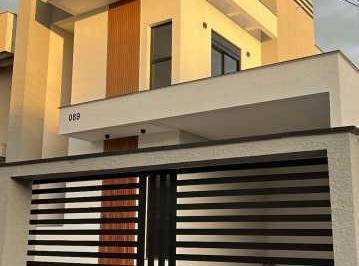 Casa · 170m² · 3 Quartos · 2 Vagas · Casa em Condomínio : Sobrado / Residencial / São João do Rio Vermelho