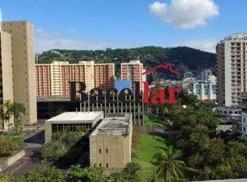 Apartamento · 110m² · 3 Quartos · 1 Vaga · Cobertura : Duplex / Residencial / Vila Isabel