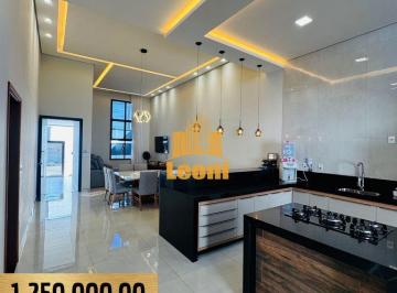 h6gnztm2odu0mgq5yzjky2i5_md · Casa alto padrão no Recanto do Lago, 3 quartos com 1 suíte e muito luxo