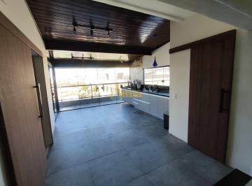 Apartamento · 180m² · 3 Quartos · 1 Vaga · Penthouse reformada, 3 suítes, 1 vaga, Enseada