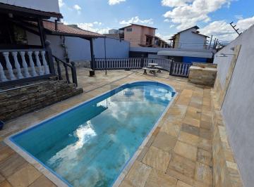Casa · 110m² · 2 Quartos · 5 Vagas · Casa 2 Quartos com Suíte, Piscina e Espaço Gourmet – Bairro Jardim Leblon | Belo Horizonte