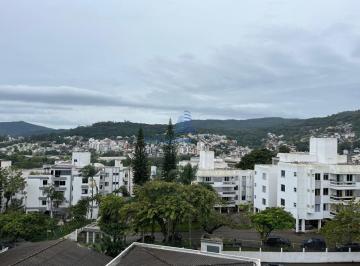 Apartamento · 19m² · 1 Quarto · 1 Vaga · Studio no bairro Carvoeira, totalmente mobiliado, com 1 vaga de garagem, Florianópolis/SC