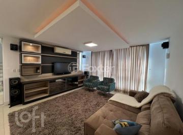 15fe6861 · Casa, 3 dormitórios, 301.68 m², em Cascata