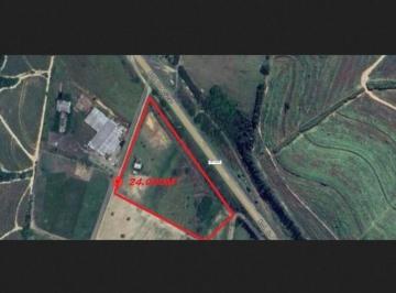 Comercial , Salto · Terreno de 24.200 m frente da rodovia SP-75. Excel.Local.Oportunidade!!