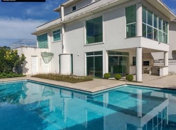 Casa · 600m² · 4 Quartos · 6 Vagas · Alto Padrão Condomínio Aruã