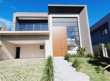 Casa · 420m² · 4 Quartos · 4 Vagas · Casa Nova em Cond. com 4 Sts, 6 Wc, 4 Vagas, com 420m², Santana de P. - SP.