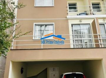Casa · 185m² · 3 Quartos · 2 Vagas · Sobrado em Condomínio 3 Dorm/ Sendo 1 Suíte - Lazer - Quintal