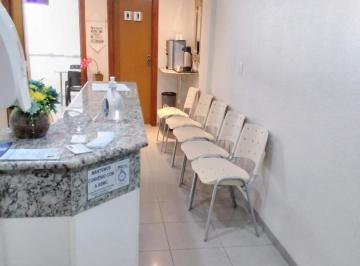 37935572_g.jpg ·
Sala Comercial