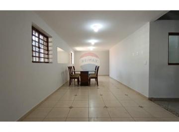 Casa · 162m² · 4 Quartos · 4 Vagas · Casa Ampla na Asa Norte - SHCGN 714 BLOCO V