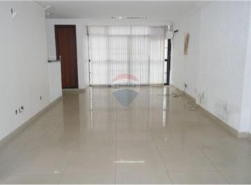 Comercial · 243m² · Excelente Ponto Comercial na SCRN 712/ 713 Bloco H - 242m² Disponível