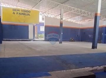Comercial · 270m² · 1 Quarto · 5 Vagas · Alugo predio comercial 270m² em Lagoa Nova