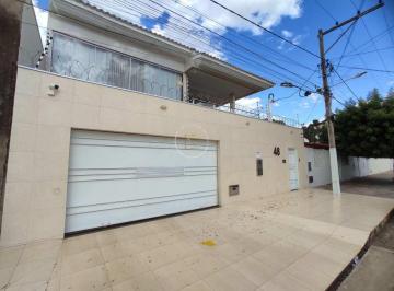 casa-a-venda-em-barreiras-sao-pedro-com-5-quartos1600589.jpeg · Casa à venda em Barreiras, São Pedro, com 5 quartos, 422,14m²