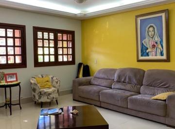 Casa de 4 quartos, Guará · QE 28 Guará 2 - Casa com Vista Livre e Sofisticação em 3 Pavimentos