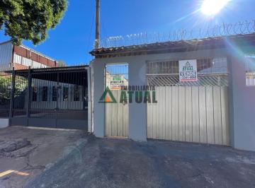 1636615230.jpg · Casa de fundos na região leste de Londrina