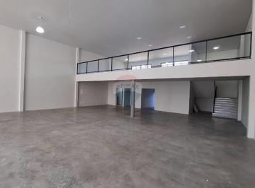 Comercial · 480m² · 4 Vagas · Galpão em Centro, Botucatu/SP de 480m² para locação R$ 8.000,00/mes