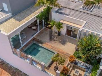 Casa · 403m² · 4 Quartos · 6 Vagas · Casa em Jardim Residencial Chácara Ondina, Sorocaba/SP de 403m² 4 quartos à venda por R$ 3.200.000,0