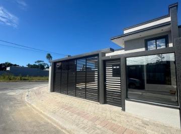 Casa · 80m² · 3 Quartos · 2 Vagas · casa terre pronta para morar em Barra Velha Sc